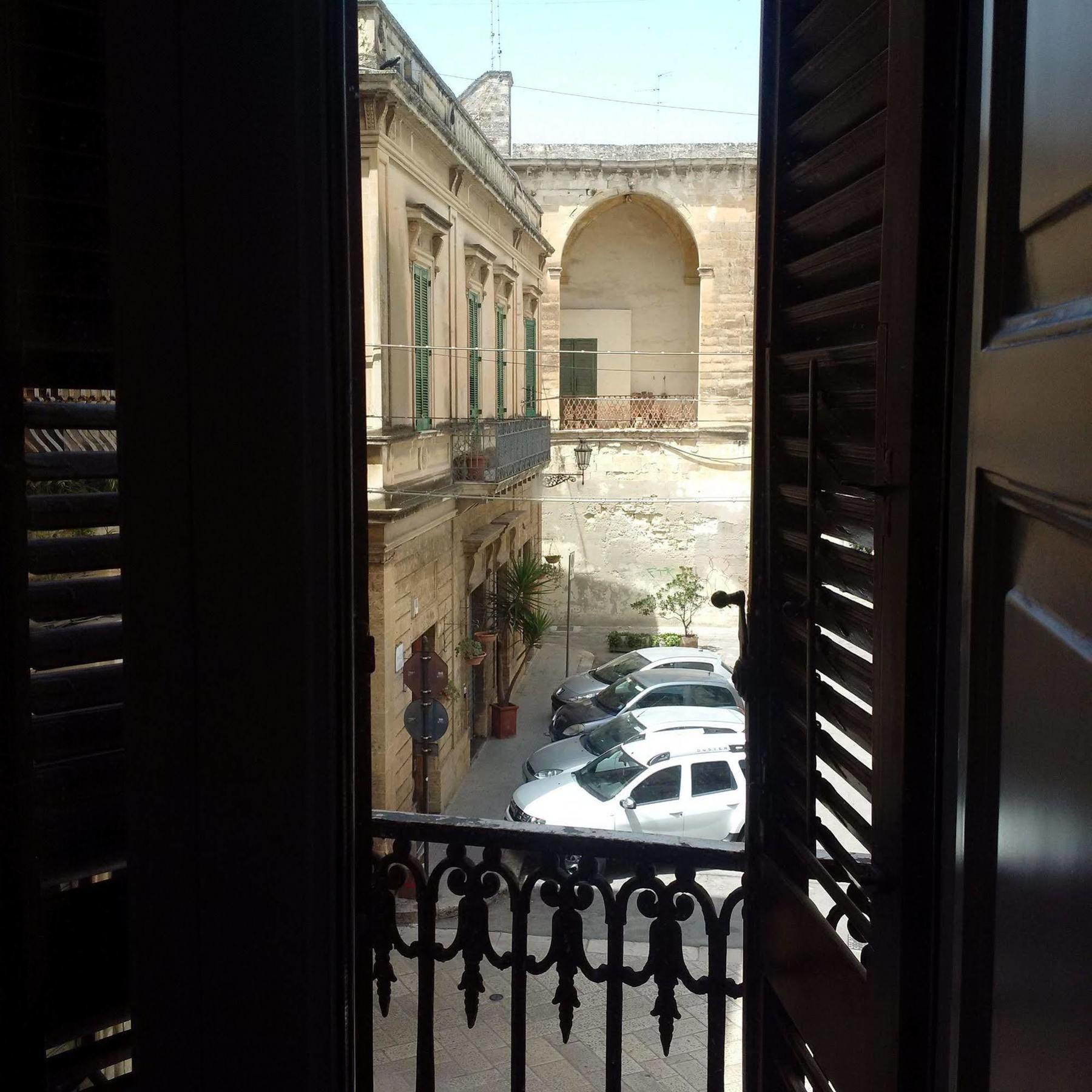 Palazzo Del Centro Bed and Breakfast Lecce Buitenkant foto